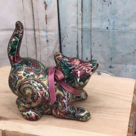 Joan Baker Patchwork Cat Figurine Pink Bow Paisley Print Ring Holder Collectible - Picture 2 of 6